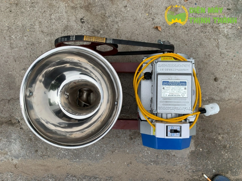 Ứng dụng thực tế của máy xay xương xay cá cối đùn 32 gang